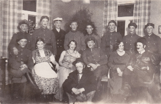 Näytelmä. Kuva: Seuran arkisto (Pesonen ML)