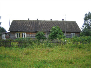 Mummojen rivitalo. Kuva: R.Viitakangas.