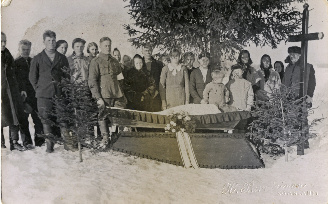 Hautajaiset. Kuva: Seuran arkisto (Pylkkönen).