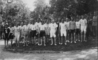 Juoksukilpailut. Kuva: Seuran arkisto (Ottavainen S).