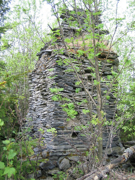 Kiprosen talon liuskekiviuuni 2007 Särkkä, Moilasenmäki.